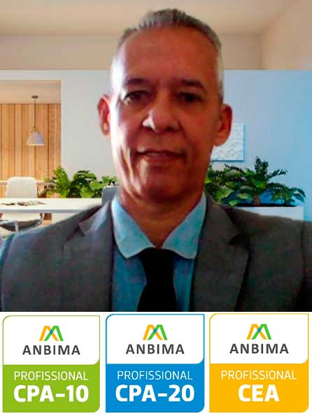 Marcelo P. Araújo, Personal Banker